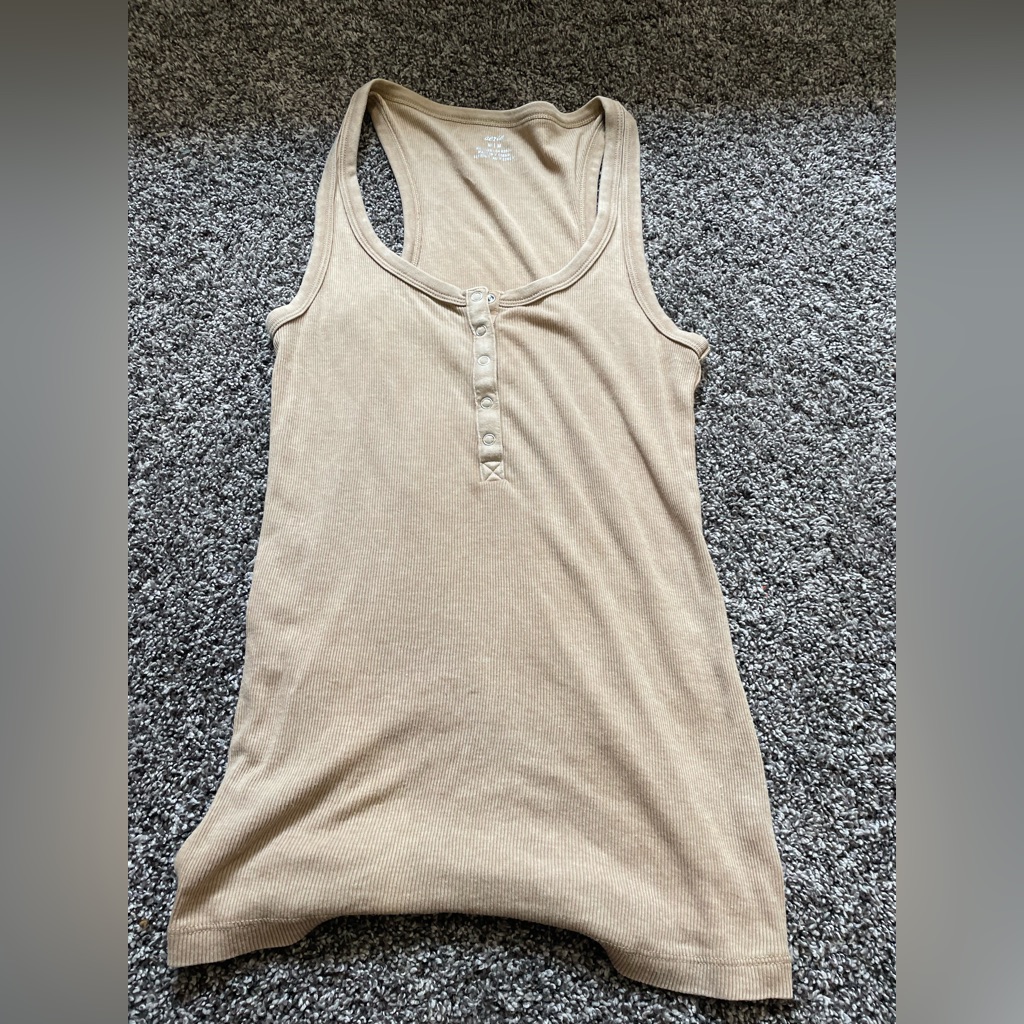Arie Basic Tank